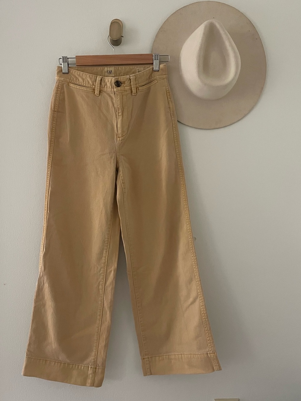 Gap High Rise Wide Leg Crop